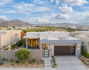 814 Nugget Lane - Photo Thumbnail 2