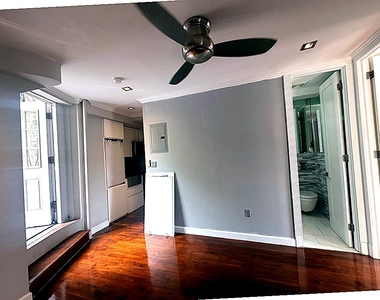 Second Avenue — 3 Bed - Photo Thumbnail 8