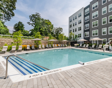 3 Westchester Park Drive - Photo Thumbnail 100