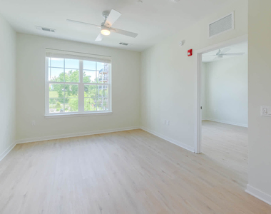 3 Westchester Park Drive - Photo Thumbnail 169