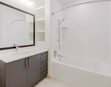 3 Westchester Park Drive - Photo Thumbnail 168