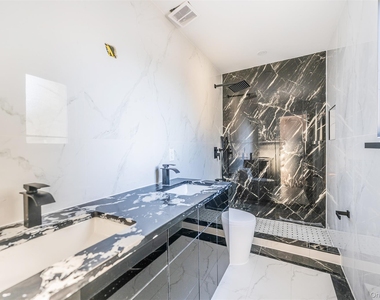 15744 20th Road - Photo Thumbnail 6