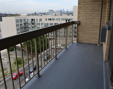 8708 Justice Avenue - Photo Thumbnail 6