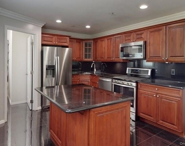 175 Overlook Drive - Photo Thumbnail 1
