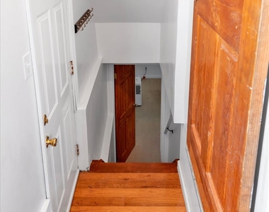 70-15 Manse Street - Photo Thumbnail 20