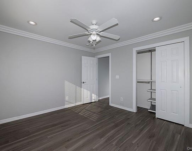 106 Cassa Loop - Photo Thumbnail 9