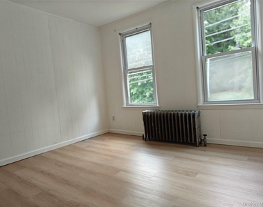 97 South Avenue - Photo Thumbnail 9