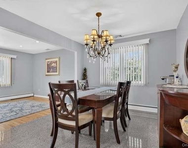 43 Stewart Avenue - Photo Thumbnail 4
