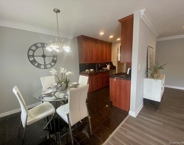 250 River Avenue - Photo Thumbnail 2