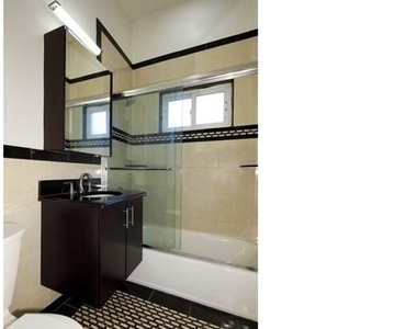 234 River Avenue - Photo Thumbnail 8