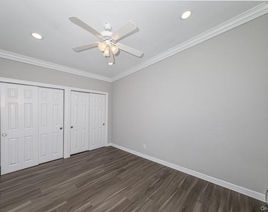 234 River Avenue - Photo Thumbnail 7