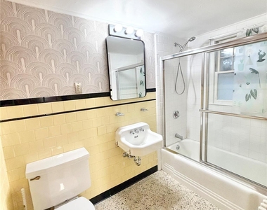 97 Central Avenue - Photo Thumbnail 7