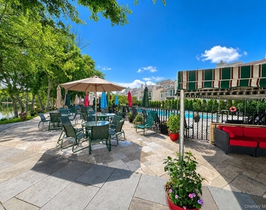 40 Waterside Close - Photo Thumbnail 31