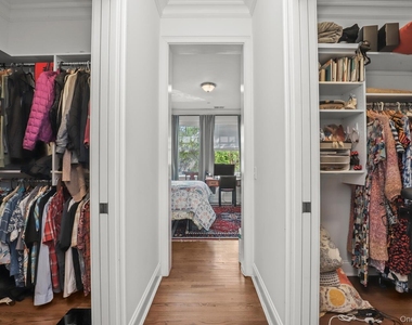 12 N Astor Street - Photo Thumbnail 17