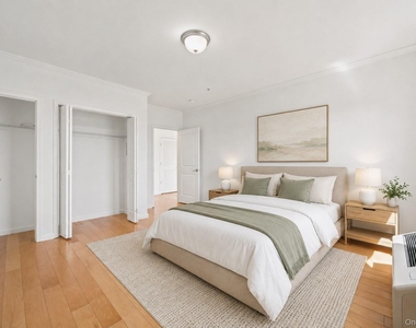 479 Front Street - Photo Thumbnail 7