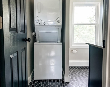 2744 W Main Street - Photo Thumbnail 5