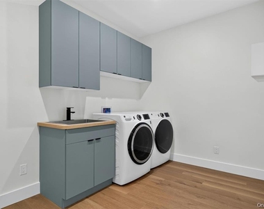 117 Orchard Street - Photo Thumbnail 41