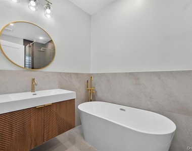 117 Orchard Street - Photo Thumbnail 39