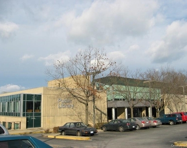 22 Irma Avenue - Photo Thumbnail 21