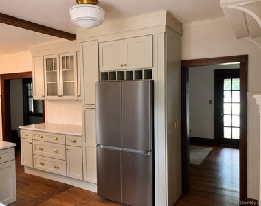 264 Ehrhardt Road - Photo Thumbnail 4