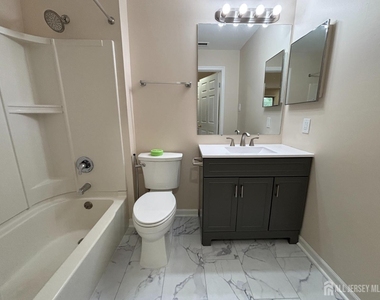 215 Aspen Drive - Photo Thumbnail 13