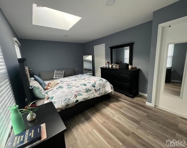 66 Redbud Road - Photo Thumbnail 10