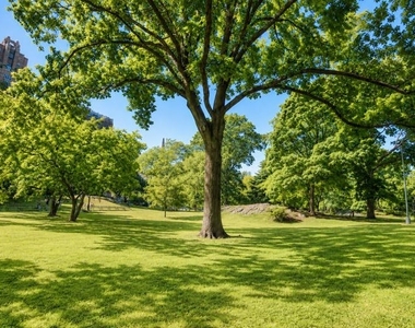 27 W 96th Street - Photo Thumbnail 18