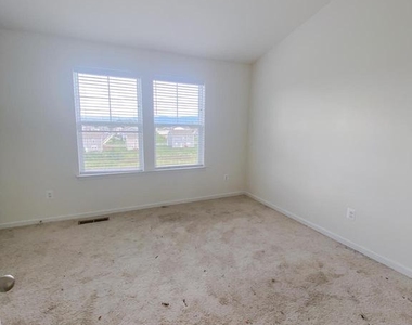 36 Orchard Green Drive - Photo Thumbnail 8