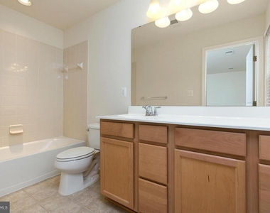 4548 Alliance Way - Photo Thumbnail 20