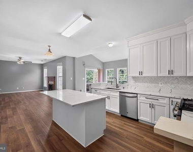 17694 Avenel Lane - Photo Thumbnail 7