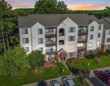9563 Battery Heights Boulevard - Photo Thumbnail 1