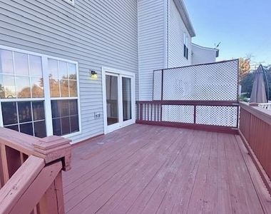 44102 Tippecanoe Terrace - Photo Thumbnail 19