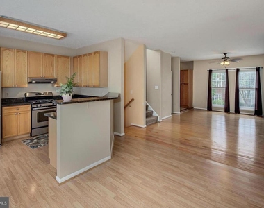 44102 Tippecanoe Terrace - Photo Thumbnail 6