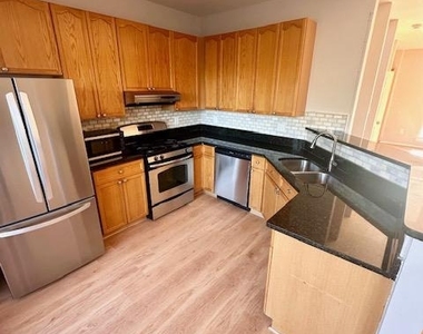 44102 Tippecanoe Terrace - Photo Thumbnail 9
