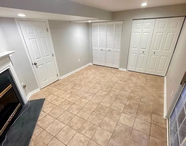 44102 Tippecanoe Terrace - Photo Thumbnail 16