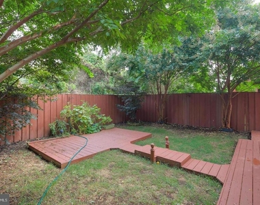 44102 Tippecanoe Terrace - Photo Thumbnail 10