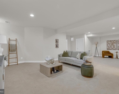 42706 Chisholm - Photo Thumbnail 60