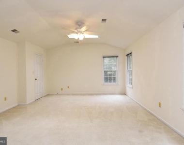 47313 Grandview Place - Photo Thumbnail 25