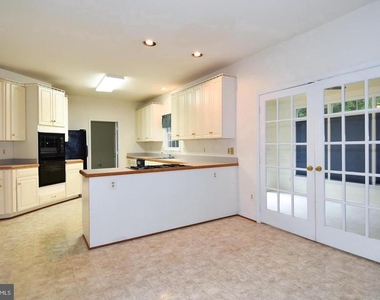 47313 Grandview Place - Photo Thumbnail 11