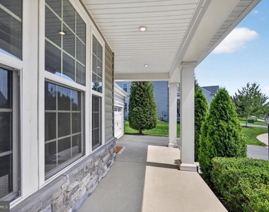 41860 Wind Dancer Court - Photo Thumbnail 4