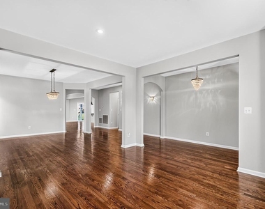41860 Wind Dancer Court - Photo Thumbnail 14