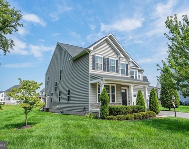 41860 Wind Dancer Court - Photo Thumbnail 3