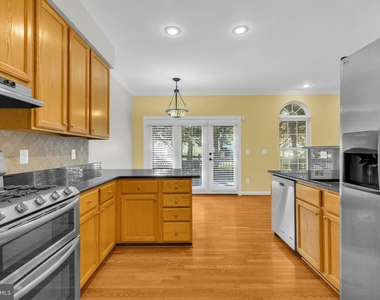 46855 Willowood Place - Photo Thumbnail 12