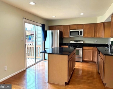 5316 Ridley Court - Photo Thumbnail 5