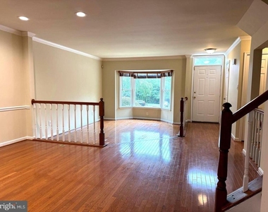 5316 Ridley Court - Photo Thumbnail 1