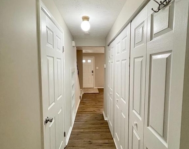 1602 Harvest Green Court - Photo Thumbnail 15
