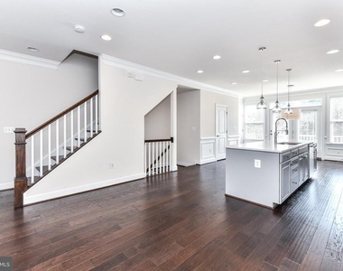 3735 Powell Lane - Photo Thumbnail 24