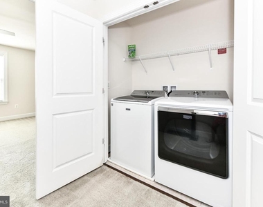 3735 Powell Lane - Photo Thumbnail 14