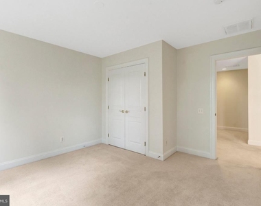 5257 Winter View Drive - Photo Thumbnail 42