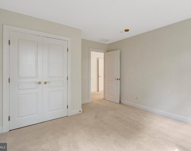 5257 Winter View Drive - Photo Thumbnail 41